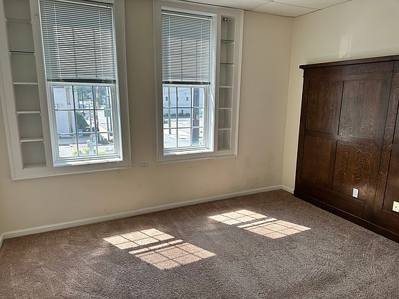 5th image of 103 N Center St #C