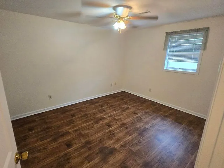275 Emerald Rd #1 — Photo 18