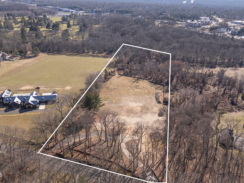 1st image of 1831 Campbell Road