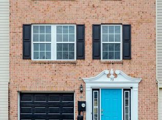 711 Grant Dr, Hanover, PA 17331