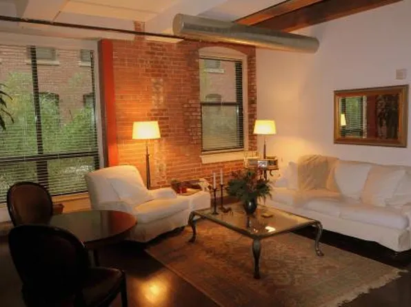 9 West Broadway, South Boston, MA 02127