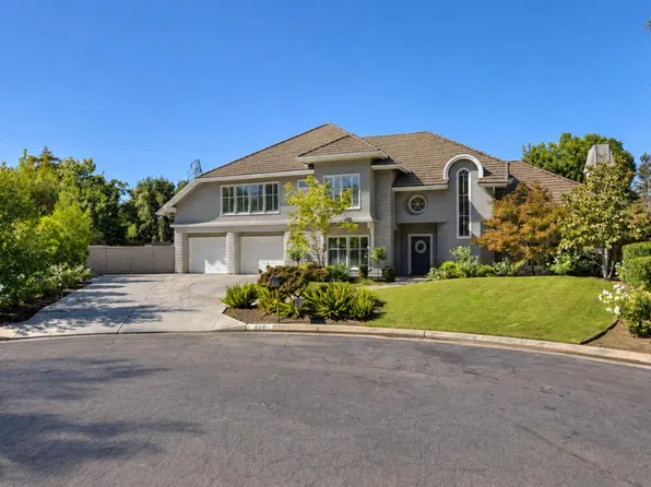 813 E Ashcroft Ave, Fresno, CA 93704
