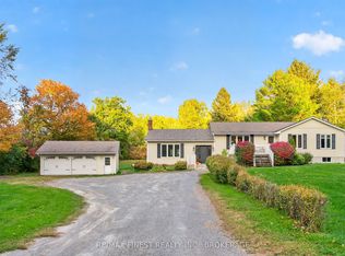 466 Mackenzie Rd, Quinte West, ON K0K 2C0