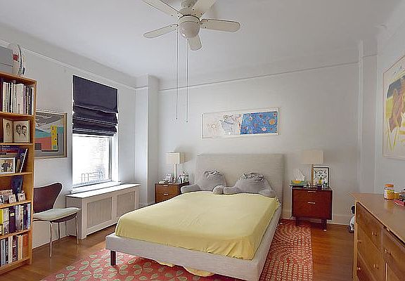 3rd image of 318 W 100th St APT 6B