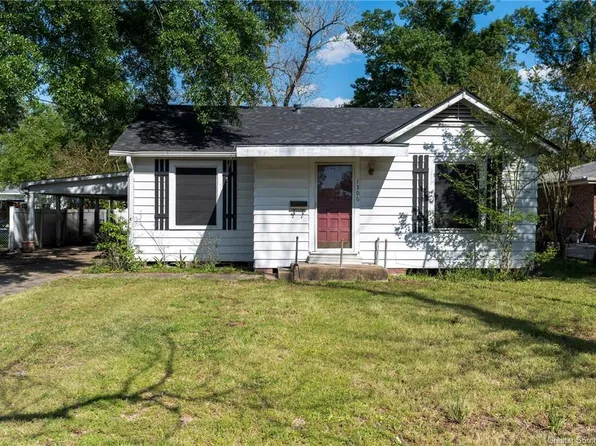 1306 Dean St, Sulphur, LA 70663
