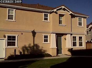 2nd image of 1370 Reagan Way