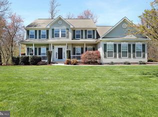 167 Drewery Ln, Falling Waters, WV 25419