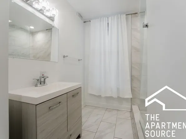 731 W Ohio St APT 3, Chicago, IL 60654