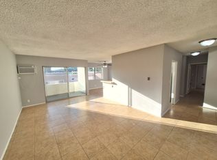 13955 Oxnard St, Van Nuys, CA 91401