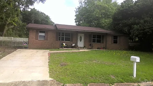 8260 Sedgefield Dr Photo 1