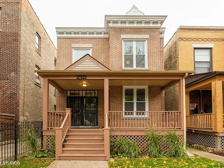 2321 N Sawyer Ave #1 — Photo 1