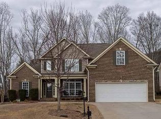 7135 Neville Dr, Ooltewah, TN 37363