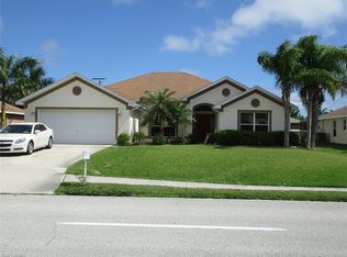 3729 Agualinda Blvd, Cape Coral, FL 33914