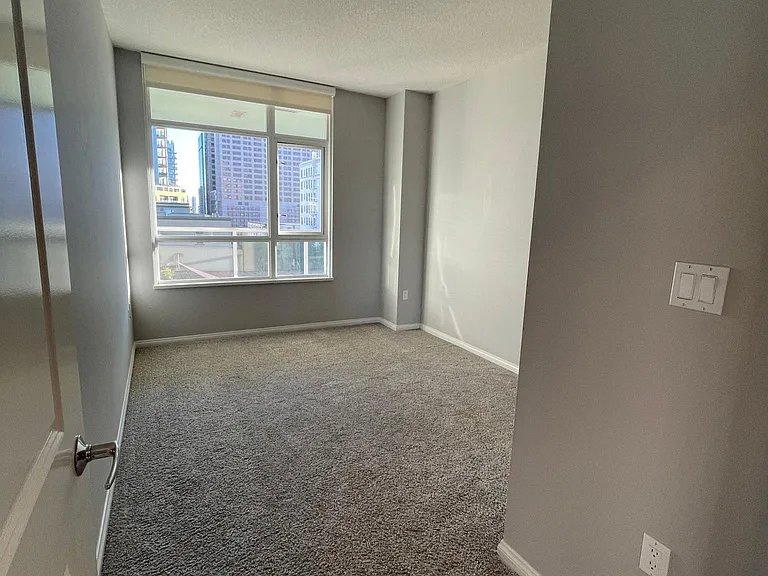 850 Beech St #614 — Photo 16