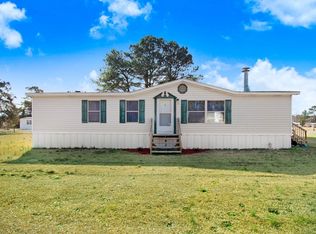 101 Little Dove Rd, Pikeville, NC 27863