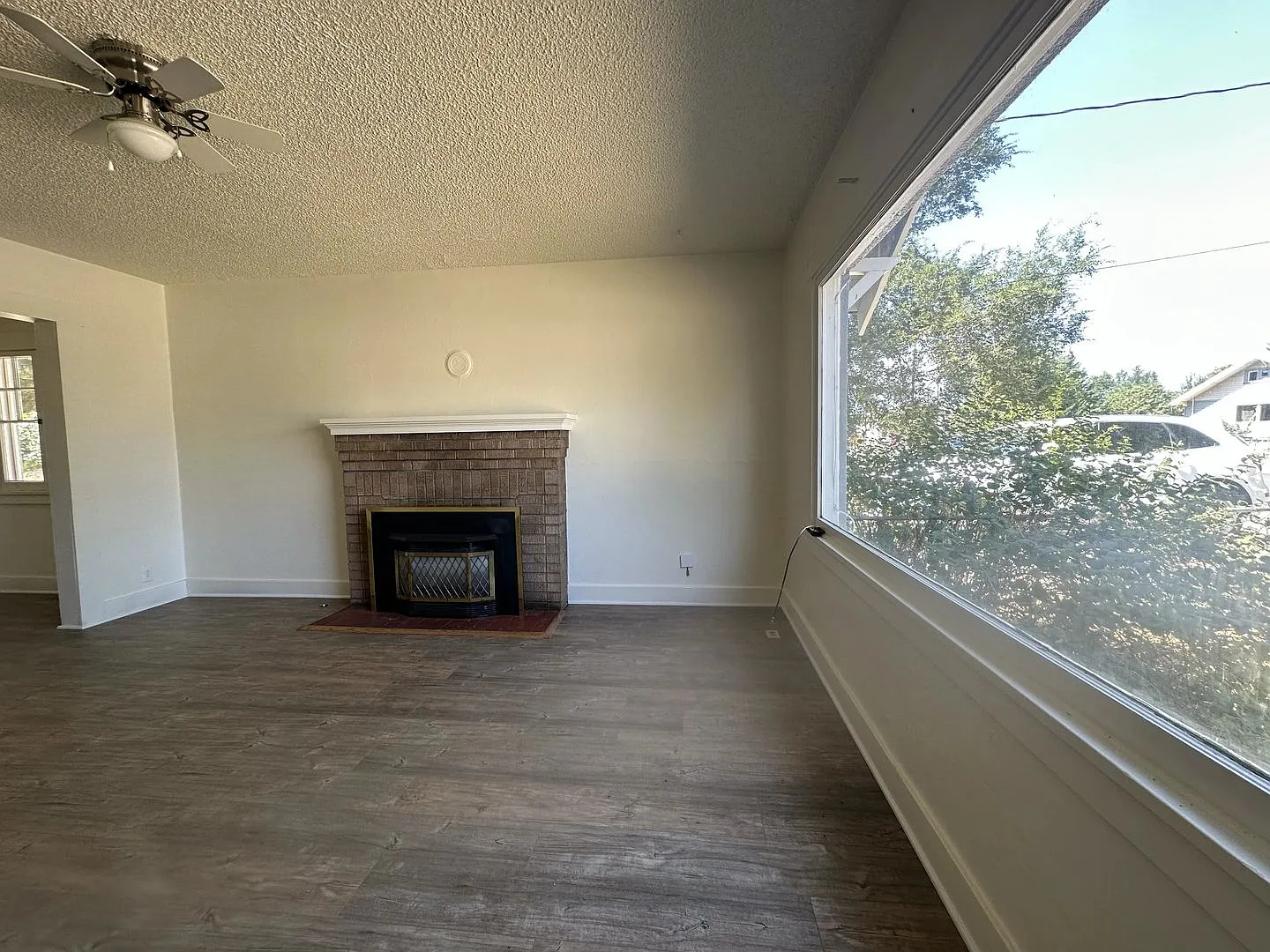 2024 Darrow Ave — Photo 4