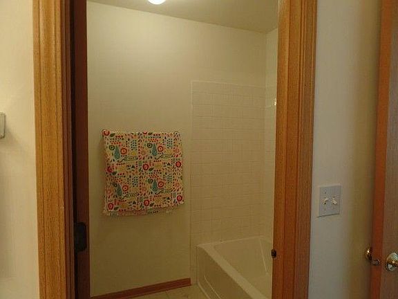 4th image of 2963 Hillsboro Ct Unit 2963