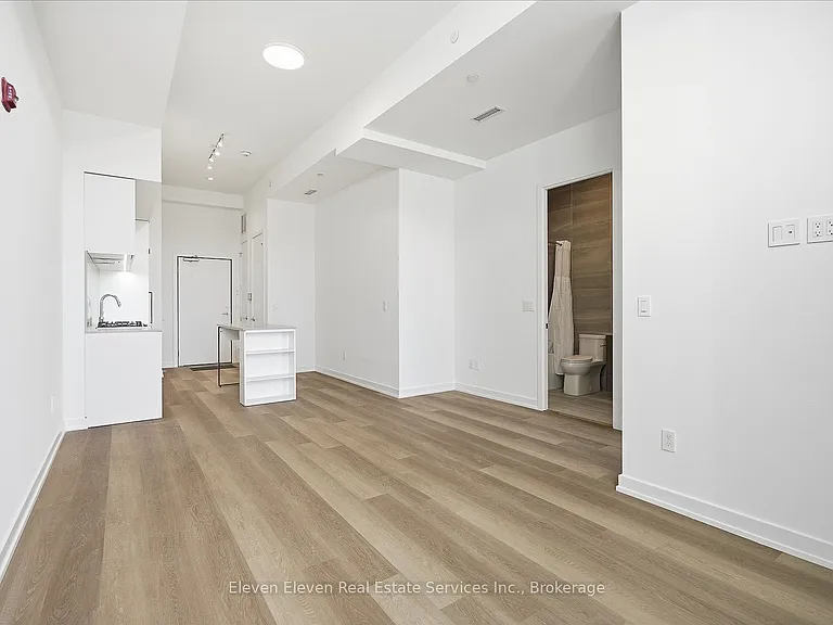 722 Marlee Ave #404 — Photo 10