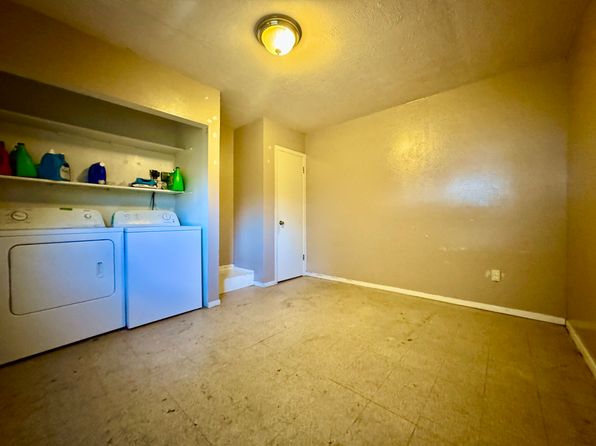 668 Santa Coleta Ct