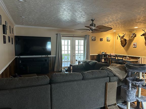 5th image of 1622 Cains Landing Rd