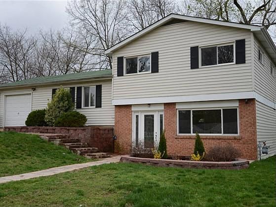1st image of 4310 Barth Dr