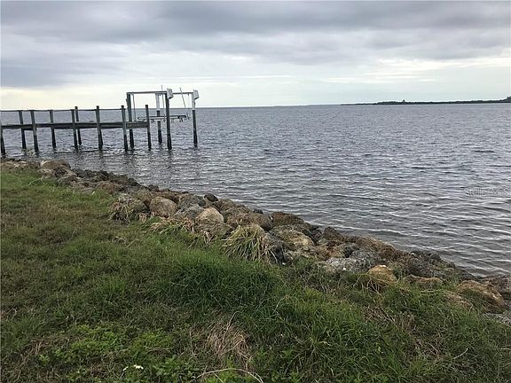 4th image of 125 Creek Dr SE