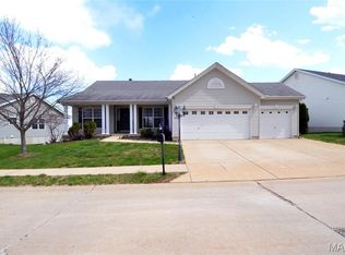 936 Palomino Path, High Ridge, MO 63049