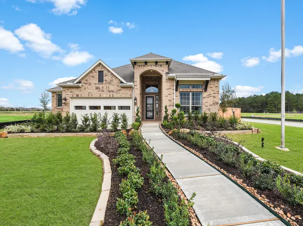 Lynnbrook Plan, The Trails