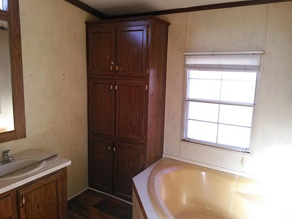 3rd image of 109 Embert Ln #13