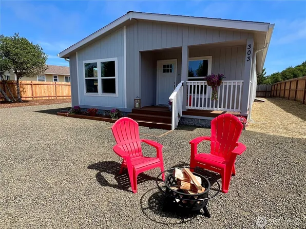 303 N Wynoochee Drive SW, Ocean Shores, WA 98569