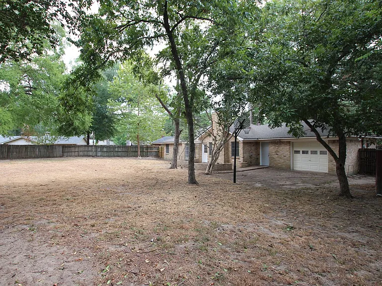 316 Clemson Dr — Photo 34