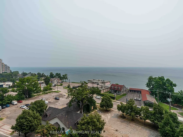 2075 Lakeshore Rd #707 — Photo 23