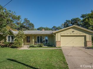 2451 Sutter Ct NE, Grand Rapids, MI 49525