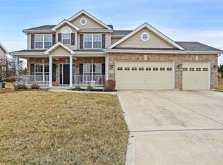 1153 Hollow Valley Ct, Saint Charles, MO