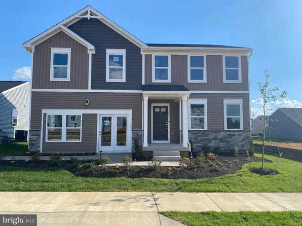 245 Monroe Ave, Ranson, WV 25438