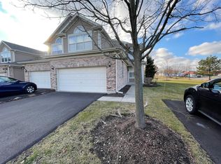 897 Havenshire Rd, Naperville, IL 60565