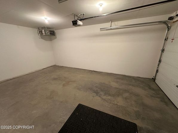 2151 S Valley Loop #2, Wasilla, AK 99654
