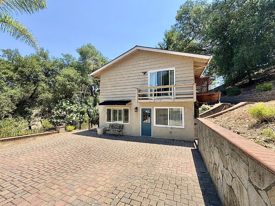 1st image of 17420 Blue Jay Ct