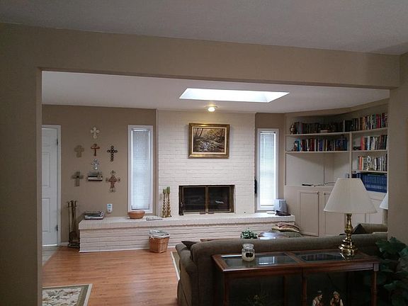 4th image of 3310 Princeton Ave