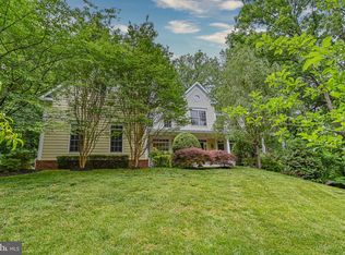 6348 Montrose St, Alexandria, VA 22312