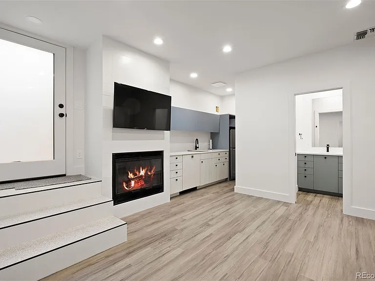 290 Madison St — Photo 34