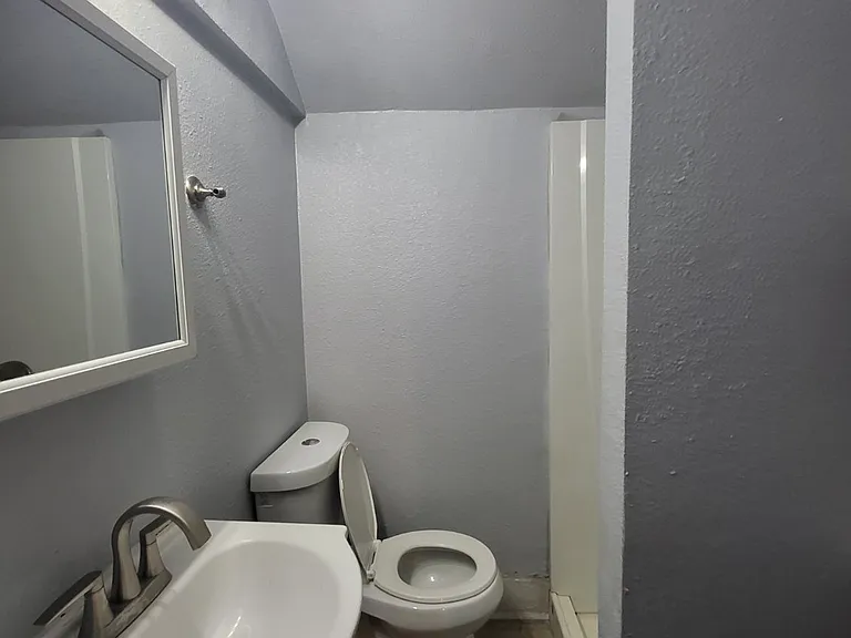 127 Sandmeyer St #7 — Photo 9
