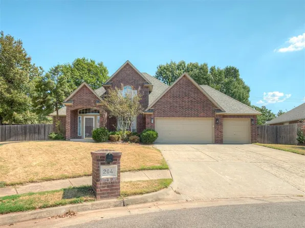 204 Ainsley Ct, Edmond, OK 73034