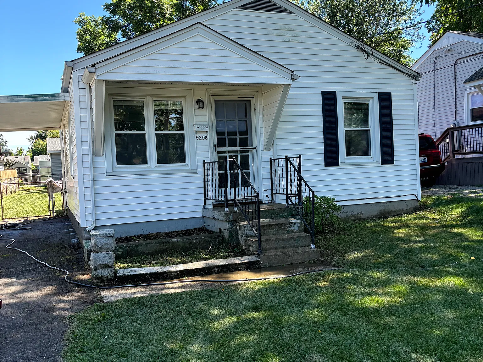 9206 Wilson Ave — Photo 2