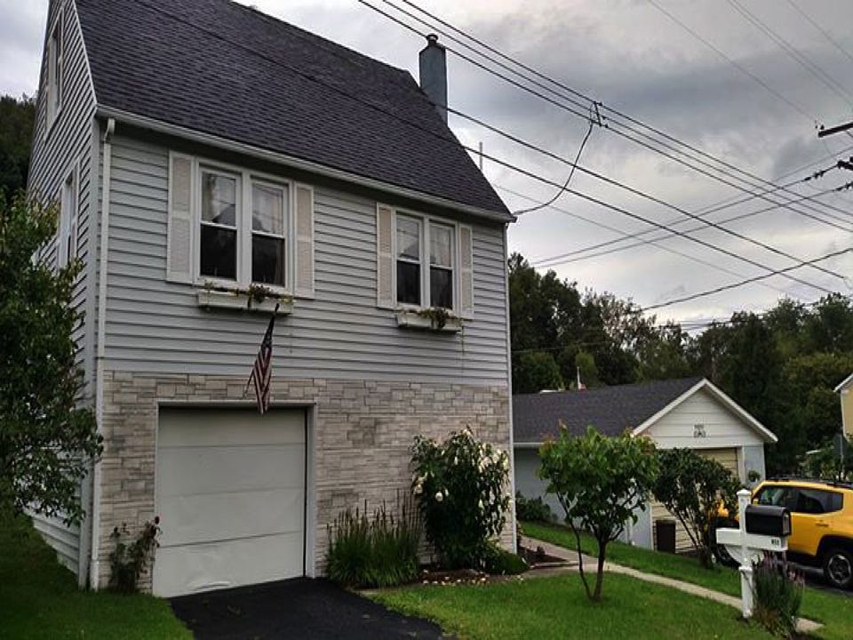 1st image of 411 Hornet Ave