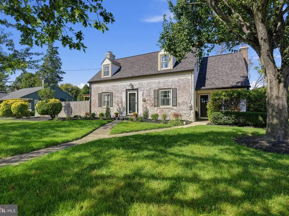 451 W Crystal Lake Ave, Haddonfield, NJ 08033