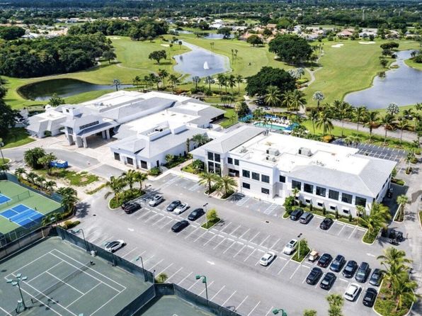 10784 White Aspen Lane, Boca Raton, FL 33428