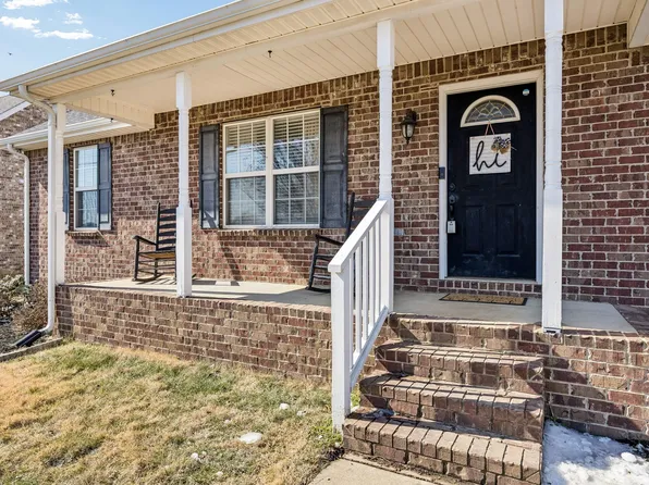 2207 Rankin Dr, Christiana, TN 37037
