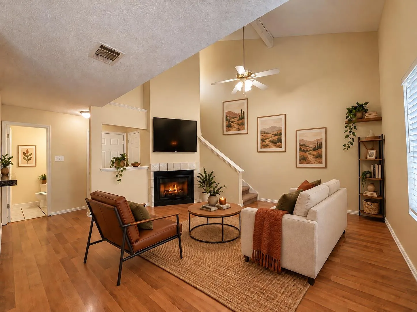 2 bed, 1.5 bath, 1010 sqft, $1,495 — Photo 3