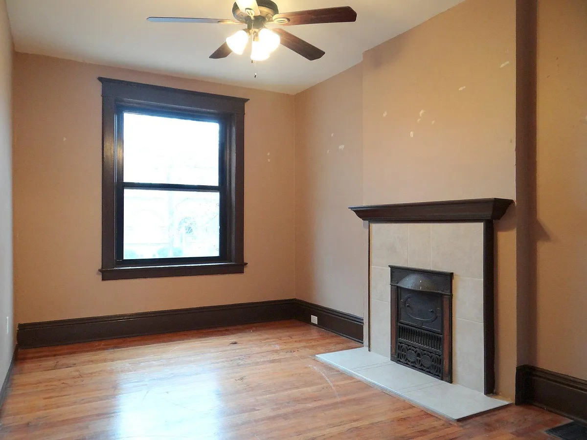 Building Photo - 4036 Cleveland Ave #1E